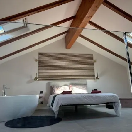 Apartment Ermitage La Suite-hermitage Al Tramonto-hermitage Tra Le Vigne *