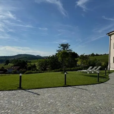 Ermitage La Suite-hermitage Al Tramonto-hermitage Tra Le Vigne Apartamento Cioccaro Di Penango