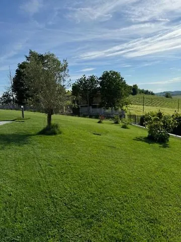 Ermitage La Suite-hermitage Al Tramonto-hermitage Tra Le Vigne * Cioccaro Di Penango