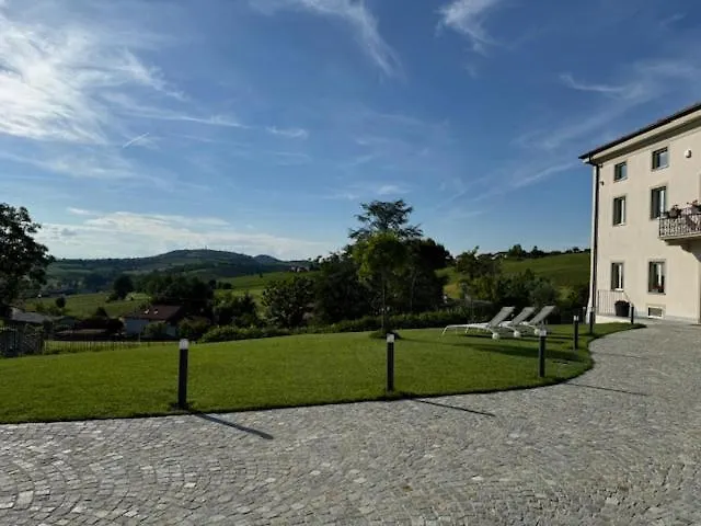 Ermitage La Suite-hermitage Al Tramonto-hermitage Tra Le Vigne Appartamento Cioccaro Di Penango
