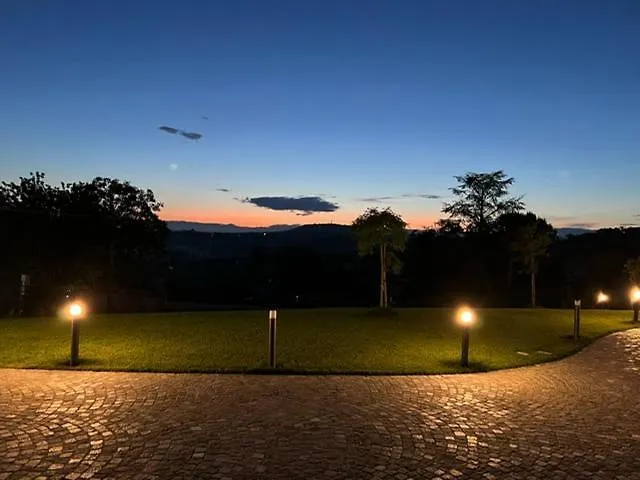 Ermitage La Suite-hermitage Al Tramonto-hermitage Tra Le Vigne * Cioccaro Di Penango